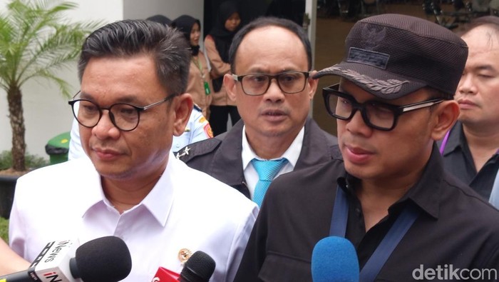 Wamendagri Bima Arya Sugiarto di Akmil Magelang, Minggu (23/2/2025).