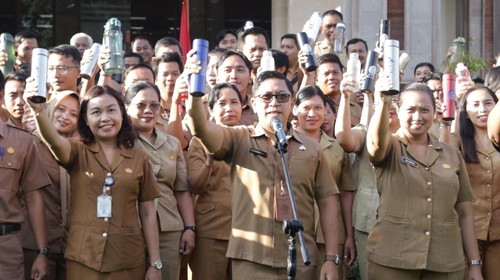 Apel pagi Pemkab Buleleng, Senin (24/2/2025). (Foto : Dok. Pemkab Buleleng)