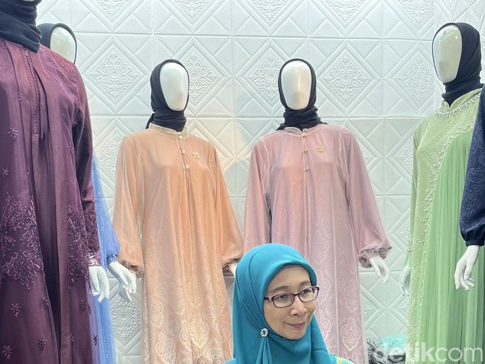 Toko MS Collection LT SLG LOS F No. 60 menjual one set outer dan dress.