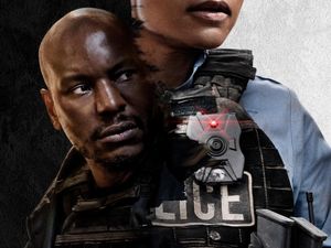 Sinopsis Film Black and Blue, Ketika Polisi Wanita Jadi Saksi Kejahatan Internal