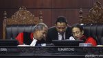 Hakim MK Bacakan Vonis 40 Sengketa Pilkada 2024