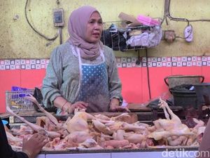 Harga Sembako Jatim 2 Oktober 2025, Daging Ayam Kampung Turun