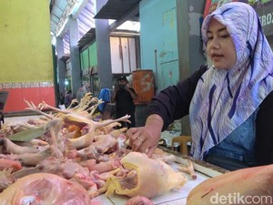 Harga Sembako Jawa Timur 11 Oktober 2025, Harga Daging Ayam Kampung Turun Rp 1.880