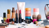 Bahaya Makeup Kedaluwarsa yang Sering Dianggap Sepele