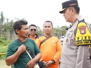 Pilu Korban Selamat Truk Terjun ke Sungai, Tak Bisa Selamatkan Anak-Istri