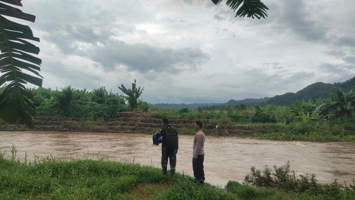 Lokasi tiga mahasiswa KKN hanyut saat berenang di sungai