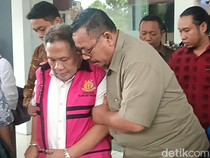 Mantan Bupati Lombok Barat Zaini Arony Tersangka Korupsi LCC