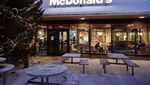 Keren! Di Gerai McDonalds Paling Utara Dunia, Bisa Lihat Aurora!
