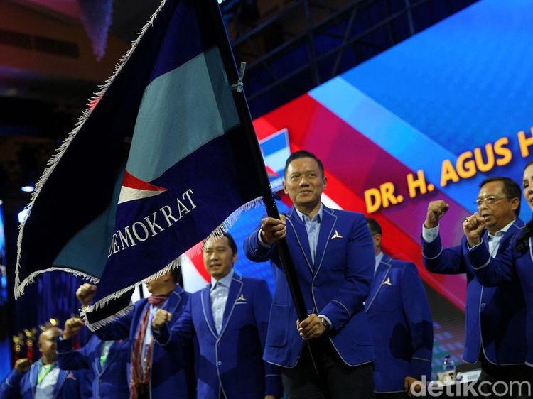 Momen AHY Terpilih Kembali Jadi Ketum Demokrat Periode 2025-2030