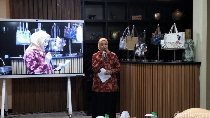 Penasihat Dharma Wanita Persatuan (DWP) Kemensos, Intan Agus Jabo. (Maulani Mulianingsih/detikcom)