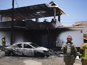Pesawat Kecil Jatuh dan Tabrak Rumah Warga di Peru