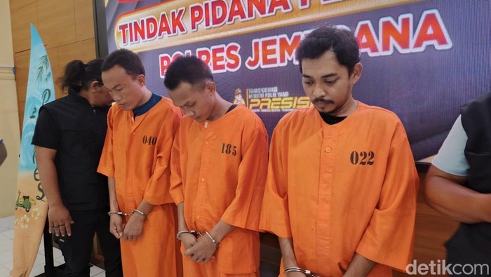 Polres Jembrana merilis kasus tiga pencuri, Senin (24/2/2025).