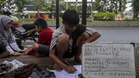 Inisiatif ini bertujuan untuk memberikan akses pendidikan bagi masyarakat umum khususnya anak-anak kurang mampu.   Inisiatif ini bertujuan untuk memberikan akses pendidikan bagi masyarakat umum khususnya anak-anak kurang mampu.