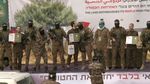 Sandera Israel Cium Kepala Militan Hamas Saat Dibebaskan