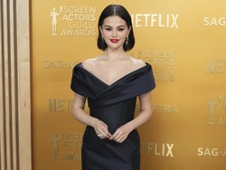 Selena Gomez Tampil Bak Snow White di SAG Awards 2025, Bergaya Hollywood Glam