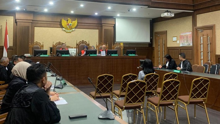 Sidang putusan sela kasus suap vonis bebas Ronald Tannur (Mulia/detikcom)