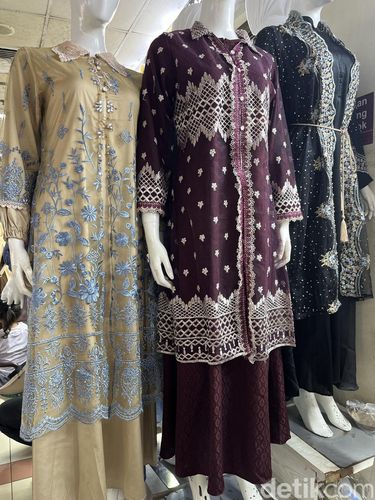 Toko MS Collection LT SLG LOS F No. 60 menjual one set outer dan dress.