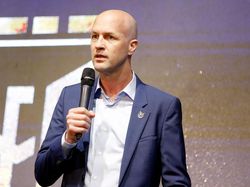 Ketum PSSI Ungkap Tugas Jordi Cruyff di Timnas Indonesia