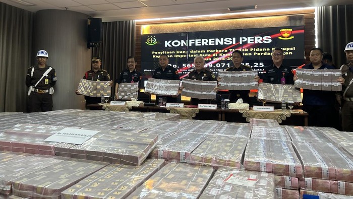 Kejagung Sita Rp 565 Miliar dari 9 Tersangka Kasus Impor Gula