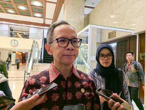 OJK Ungkap Rencana Danantara Merger BUMN Keuangan & Non Keuangan