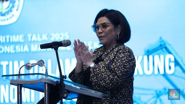 Ketua umum DPP INSA, Carmelita Hartoto dalam acara Indonesia Maritime Talk 2025 di Ritz Carlton, Jakarta, Selasa (25/2/2025). (CNBC Indonesia/Tri Susilo)