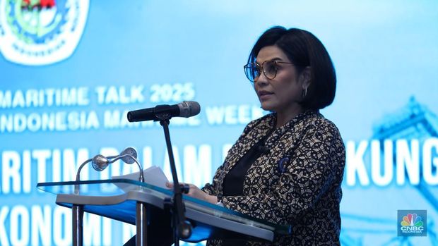 Ketua umum DPP INSA, Carmelita Hartoto dalam acara Indonesia Maritime Talk 2025 di Ritz Carlton, Jakarta, Selasa (25/2/2025). (CNBC Indonesia/Tri Susilo)