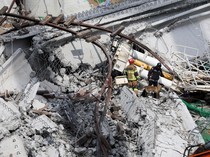 2 Pekerja Tewas Akibat Proyek Jembatan Jalan Raya di Korsel Ambruk