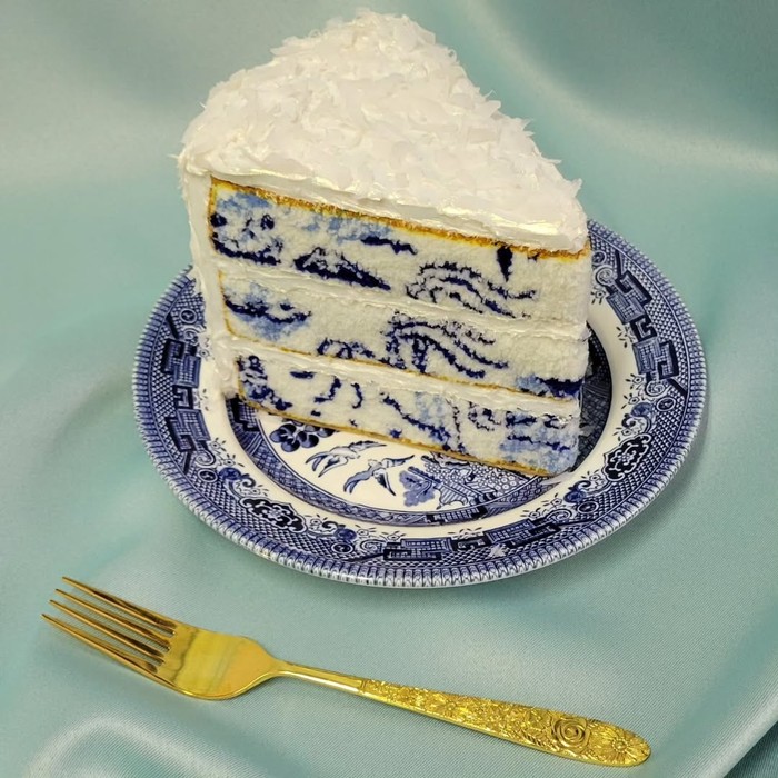 kue cantik seni rupa sulaman bordir berbentuk kue cantik