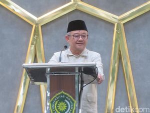 Mendikdasmen Ungkap Hasil Pertemuan Pihak SDIT dengan Novi Vokalis Sukatani
