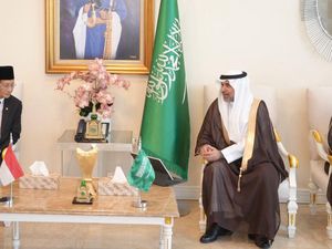 Arab Saudi Batasi Usia Haji, Menag Lobi agar Istithaah dari Kesehatan