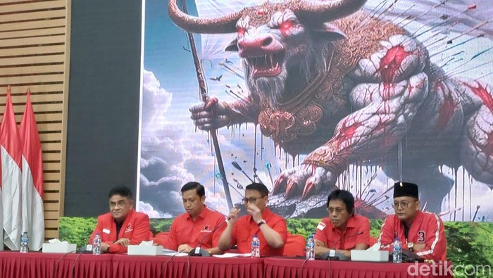PDIP menjelaskan hubungan terkini dari Presiden ke-5 RI Megawati Soekarnoputri dengan Presiden Prabowo Subianto usai Sekjen PDIP Hasto Kristiyanto ditahan KPK. (Yogi Ernes/detikcom)