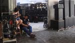 Pedagang Glodok Plaza Kembali Berjualan Pascakebakaran