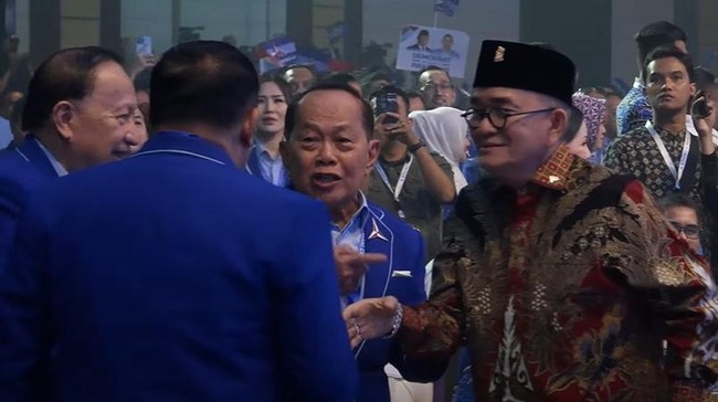 Nostalgia Ruhut Sitompul di Kongres Demokrat