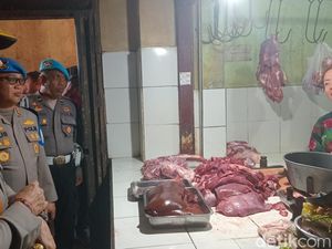 Sidak ke Pasar Kreneng, Kapolda Bali Tanya Harga Daging Sapi