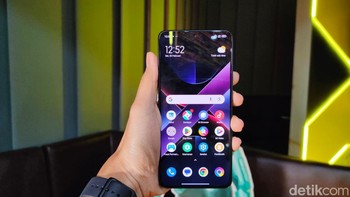 Selain itu, HP ini juga menyematkan teknologi Wilboost Optimization 3.0. Dengan begitu, Poco X7 Pro diklaim bisa memberikan kualitas grafik yang memukau, kestabilan frame rate, dan konsumsi daya lebih rendah. Foto: (Panji Saputro/detikINET).