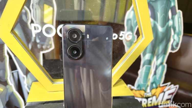Tampilan Poco X7 dan X7 Pro Poco X7 dan Poco X7 Pro dirilis di Indonesia. Keduanya datang dengan peningkatkan performa, Berikut sedikit penjelasan terkait spesifikasi dan harganya di Tanah Air.