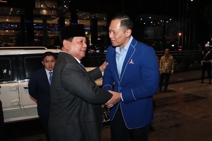 AHY dan Prabowo Subianto