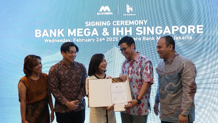 Bank Mega Sinergi dengan IHH Healthcare Singapore Bank Mega menjalin kerja sama dengan IHH Healthcare Singapore. Nantinya nasabah MegaFirst akan mendapatkan aksesibilitas layanan kesehatan di Singapora.