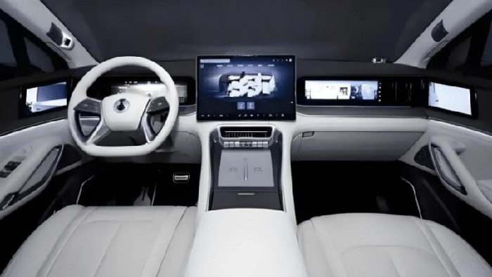SUV mewah BYD Denza N9