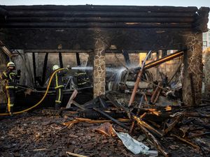 Drone Rusia Sasar Apartemen di Kiev Ukraina, 3 Orang Tewas