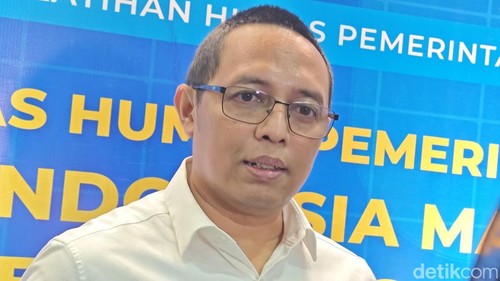 Kepala Komunikasi Kepresidinean, Hasan Nasbi,