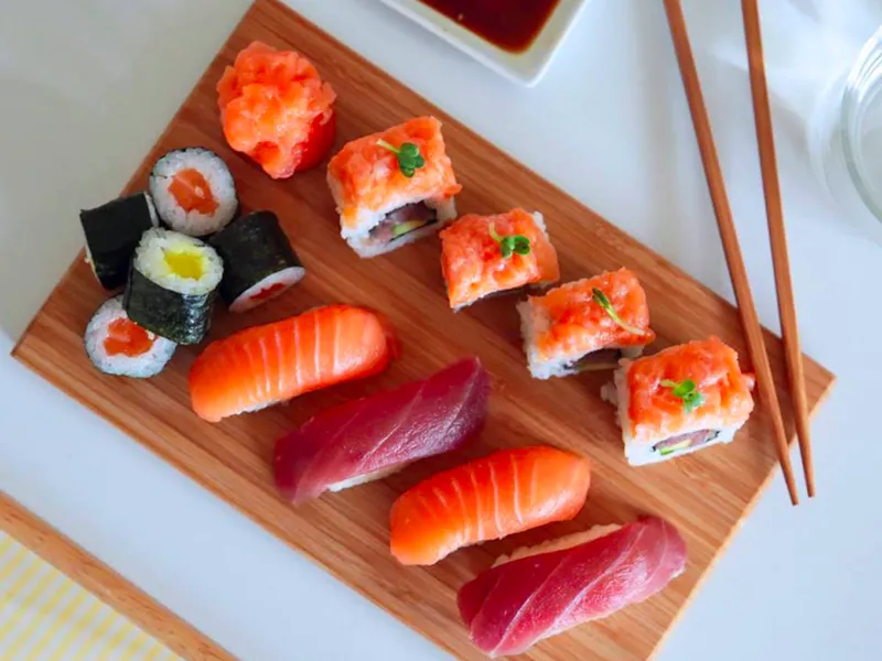 Ini Risiko Makan Sushi Menurut Dokter, Bisa Terjangkit Parasit!