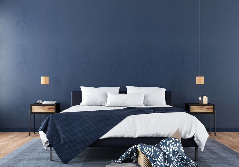 Kamar Tidur Biru Tua