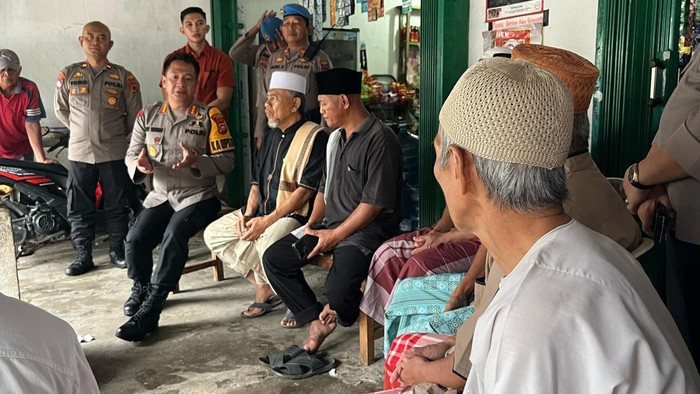 Kapolresta Jambi sambangi warga yang tangkap remaja hendak tawuran
