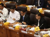 Komisi XII-Wamen ESDM Bahas Stok Listrik, BBM dan LPG saat Ramadan