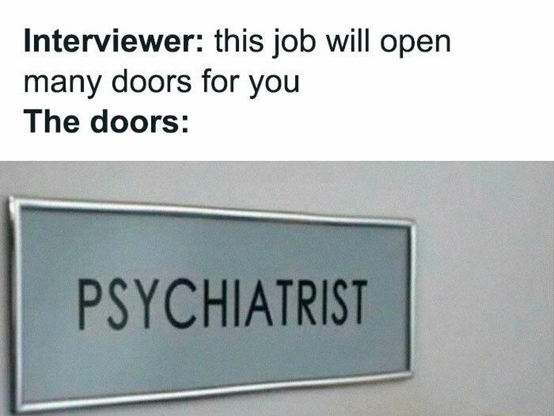 Kerja di bawah tekanan atau upah di bawah selayaknya bikin stres bertambah. Apalagi kalau dasarnya juga introvert, waduh hati-hati boncos deh social cost-nya.