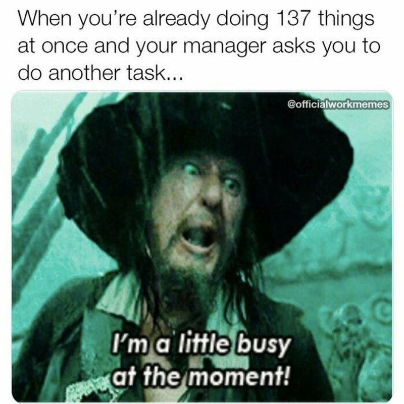 Kerja di bawah tekanan atau upah di bawah selayaknya bikin stres bertambah. Apalagi kalau dasarnya juga introvert, waduh hati-hati boncos deh social cost-nya.