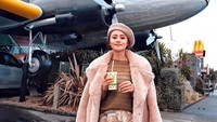 McDonalds di Selandia Baru ini menjadi salah satu gerai terkeren di dunia. Pasalnya, gerai MCDonalds ini memiliki pesawat DC-3 yang telah terparkir di sana sekitar 20 tahunan. Foto: site news