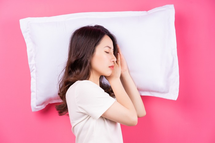 Posisi Tidur Wanita