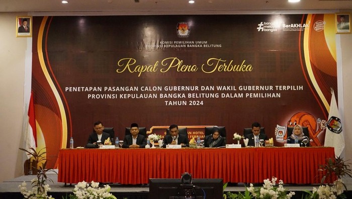 Rapat pleno penetapan Gubernur dan Wakil Gubernur Bangka Belitung di Pangkalpinang.
